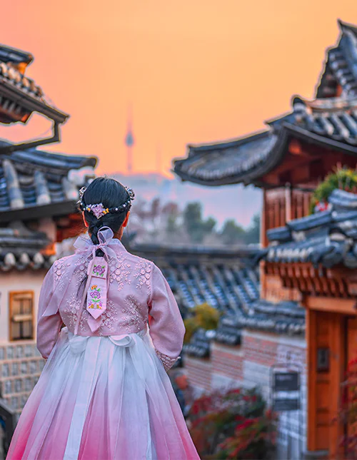Perinteinen Bukchon Hanok Village -kaupunginosa Soulissa, Etelä-Koreassa
