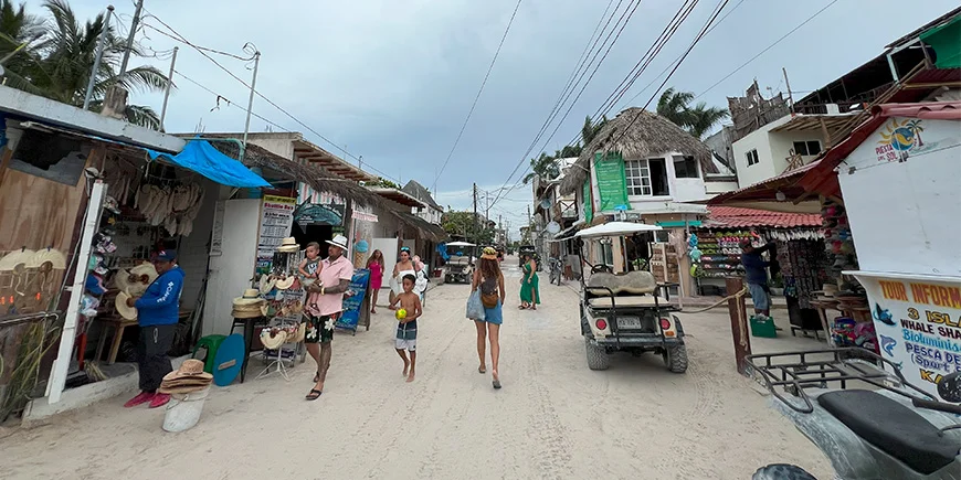 Katu Isla Holboxilla