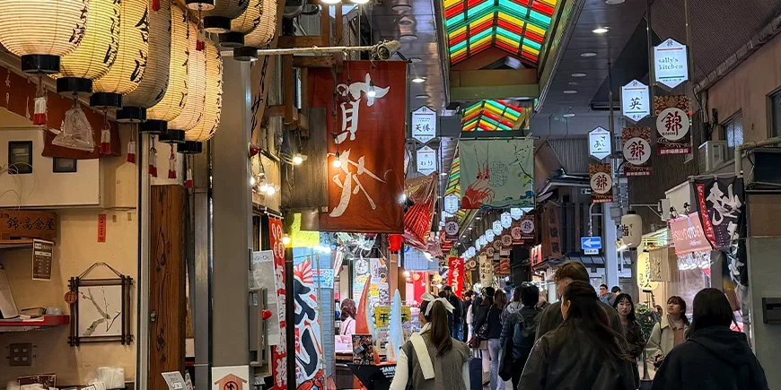 Nishiki-markkinat Kiotossa