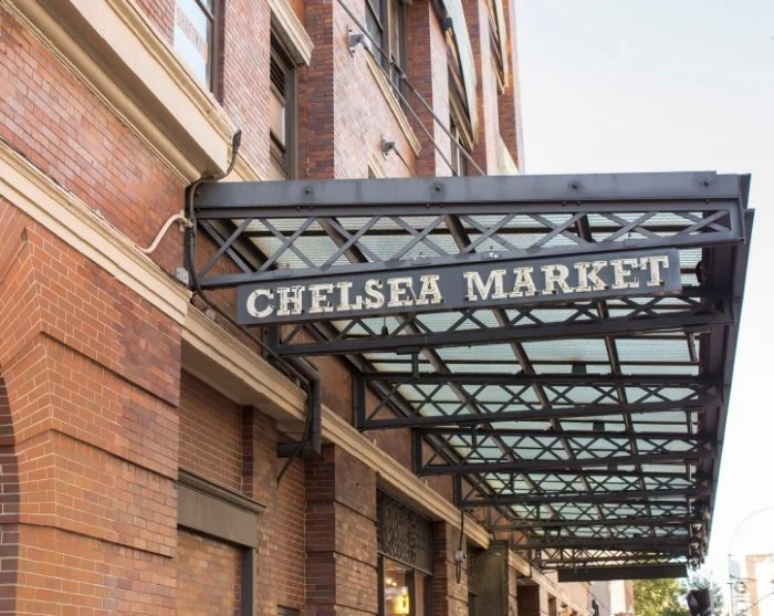 Katso kuva 13