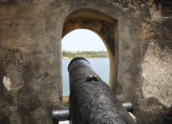 Mombasa City Tour - Kanon i Fort Jesus
