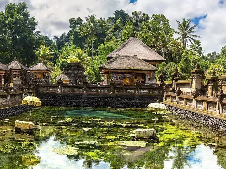 Kosketus Baliin