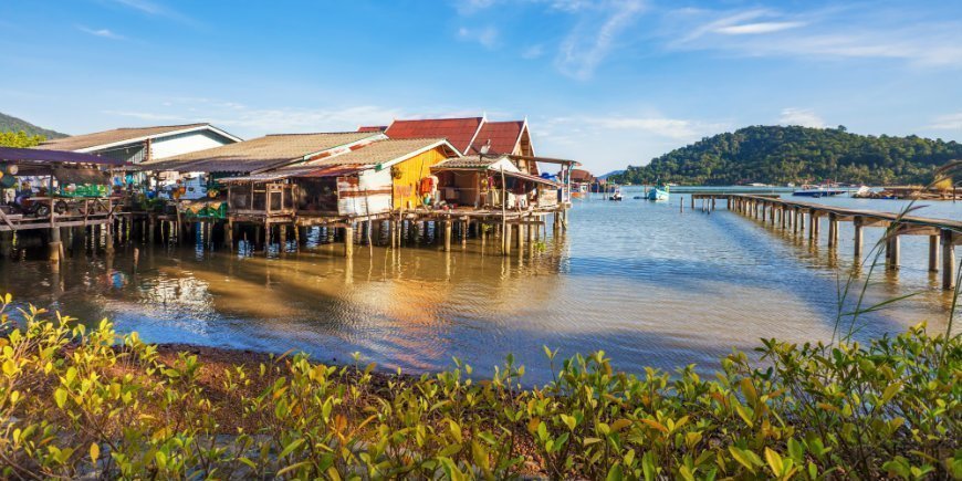 Kelluva kylä, Tonle Sap