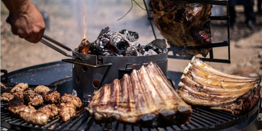 Argentiinalainen asado grillissä
