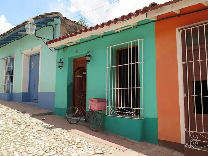 Casa Particularit, Kuubassa