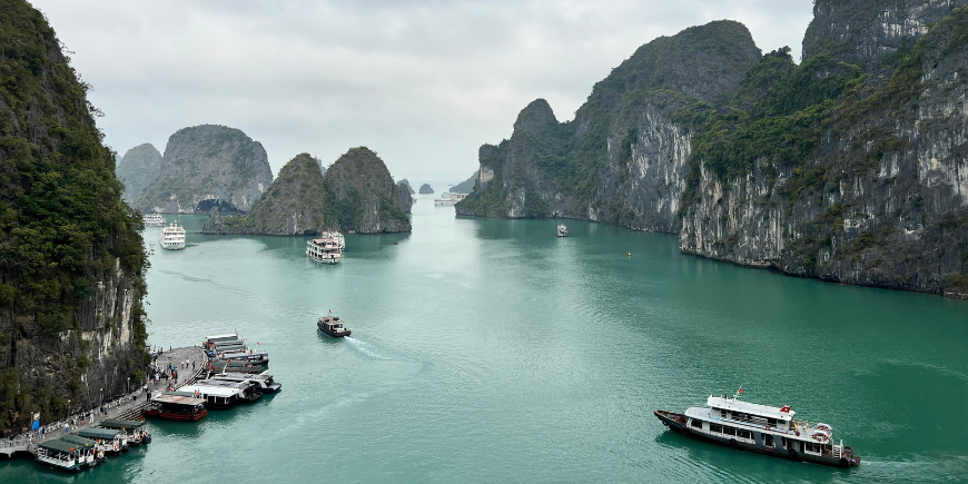 Veneet Ha Long Baylla