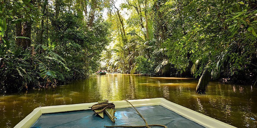Veneretkellä Tortugueron kanavilla