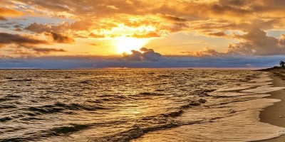 Maaginen auringonlasku Varaderon rannalla, Kuuba